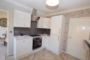 Kitchen- click for photo gallery